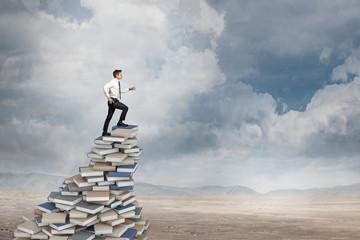 幼儿园安全工作会议记录内容